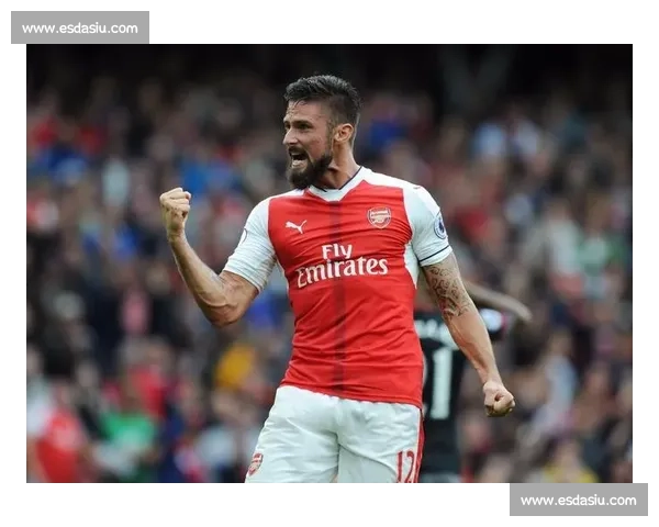 温格盛赞吉鲁：里尔锋线的精神领袖与战术支点